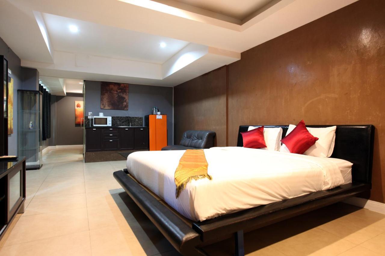 Del Mar Rooms Pattaya Esterno foto