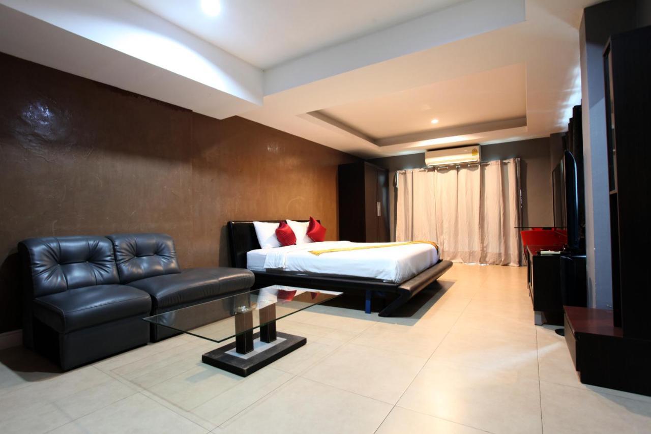 Del Mar Rooms Pattaya Esterno foto
